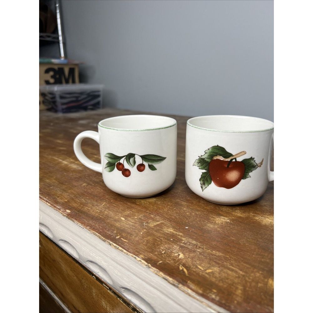 The Cades‎ Cove Collection by Citation 1 Coffee Tea Cup Mug Apples Cherries - Picture 3 of 8